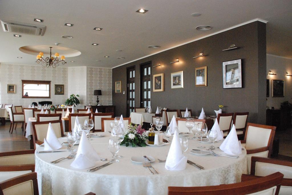 Hotel Srbija Vrsac Zewnętrze zdjęcie