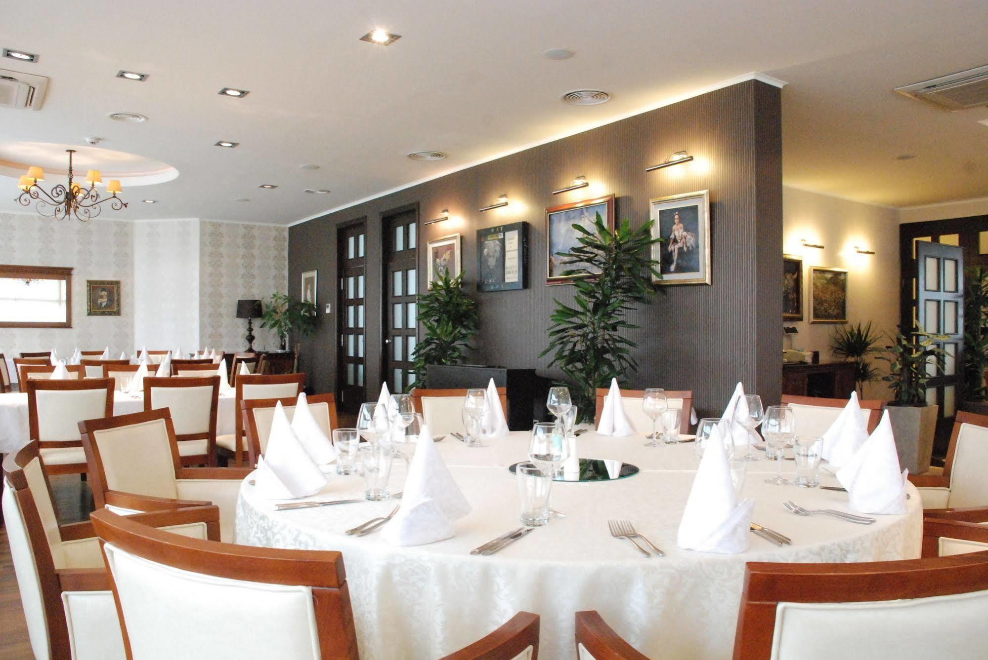 Hotel Srbija Vrsac Zewnętrze zdjęcie