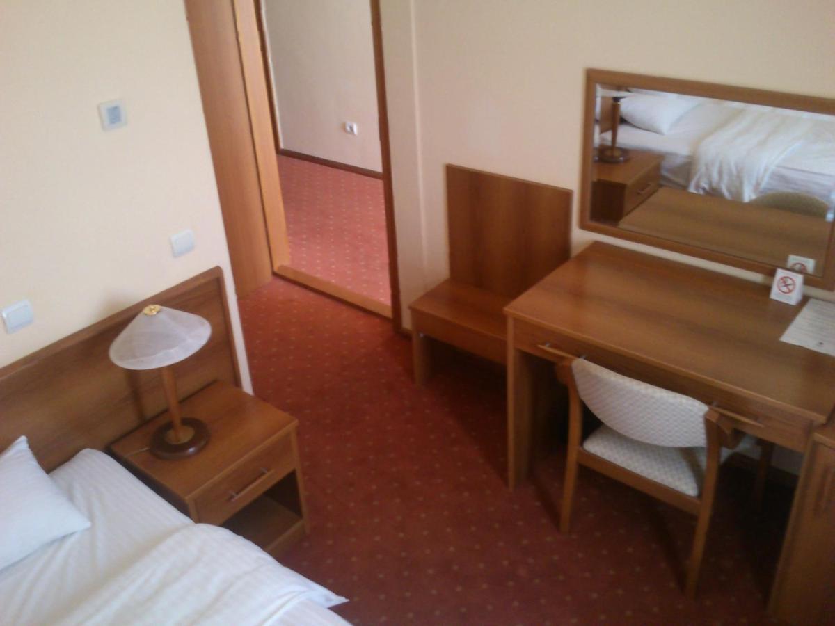 Hotel Srbija Vrsac Zewnętrze zdjęcie