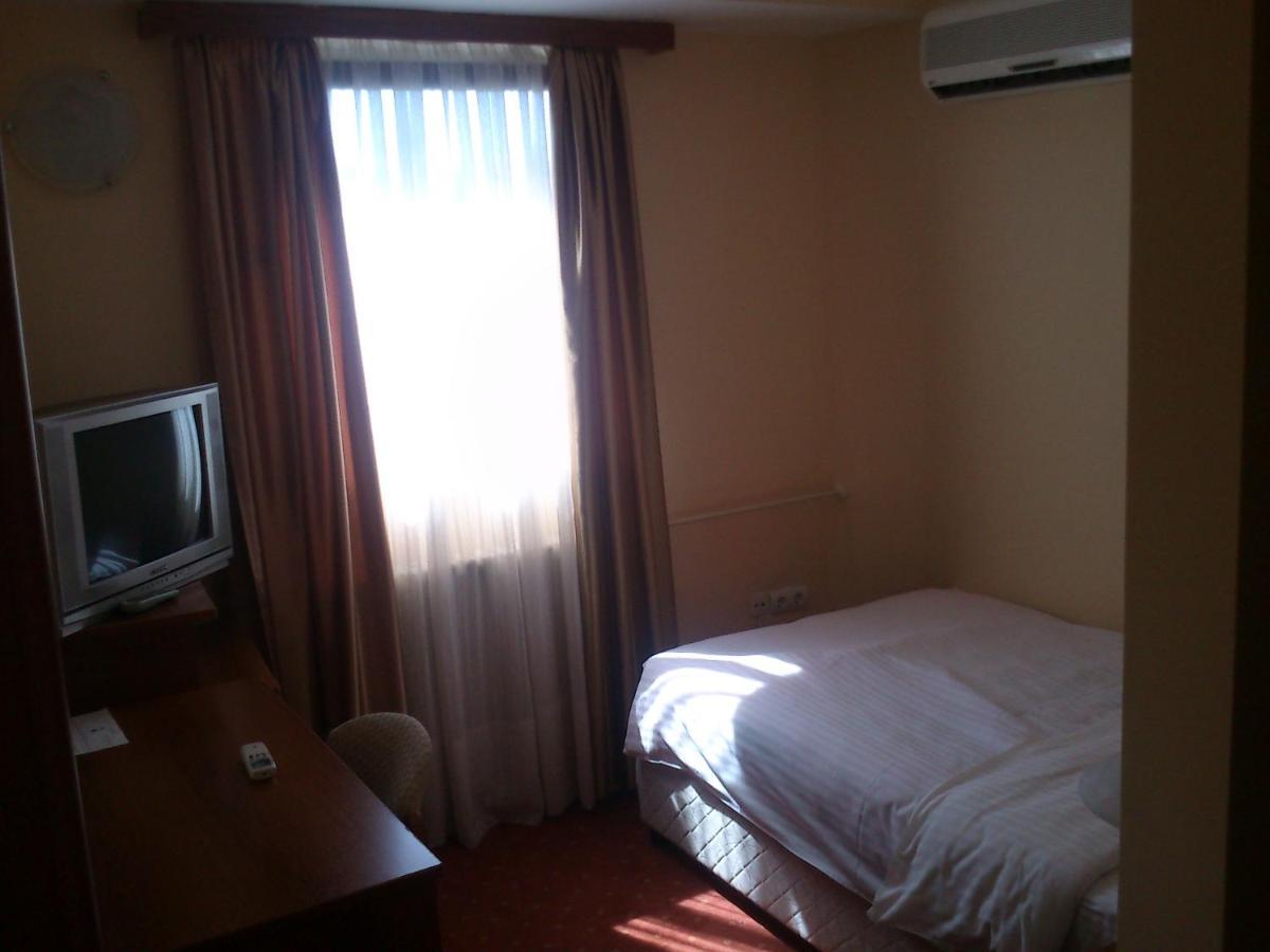 Hotel Srbija Vrsac Zewnętrze zdjęcie