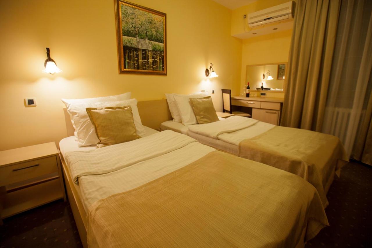 Hotel Srbija Vrsac Zewnętrze zdjęcie